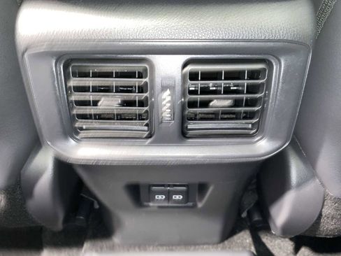 Used 2022 Toyota RAV4 XSE w/ Premium Package image 25