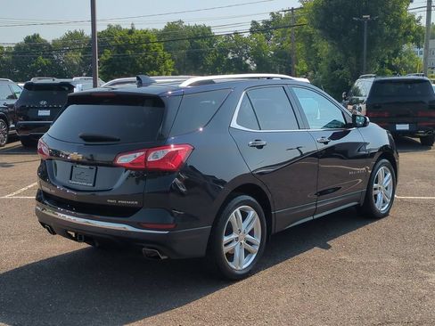 Used 2020 Chevrolet Equinox Premier AWD/4WD image 3