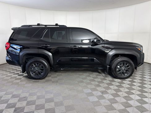 Used 2025 Toyota 4Runner SR5 AWD/4WD image 8