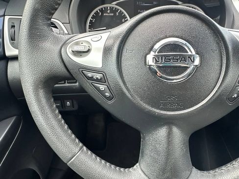 Used 2017 Nissan Sentra SR FWD image 15