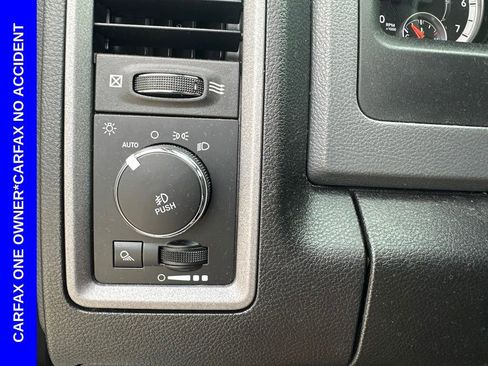 Used 2019 RAM 1500 Express RWD image 16