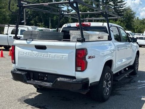 Used 2024 Chevrolet Colorado Z71 w/ Advanced Trailering Package AWD/4WD image 6