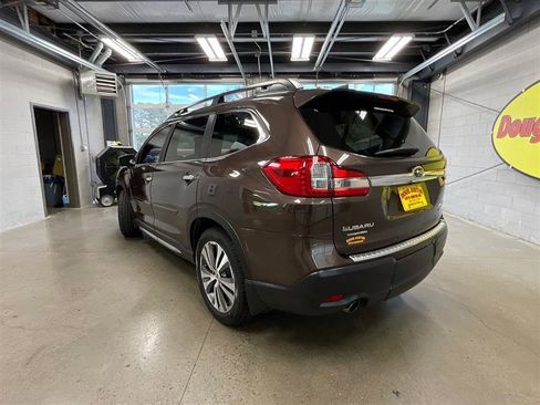 Used 2021 Subaru Ascent Touring w/ Popular Package #2A AWD/4WD image 3
