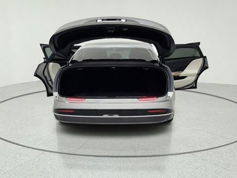 Used 2023 Lucid Air Touring AWD/4WD image 17