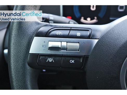 Certified 2026 Hyundai Santa Cruz SE FWD image 18