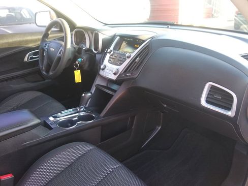 Used 2016 Chevrolet Equinox LS image 27