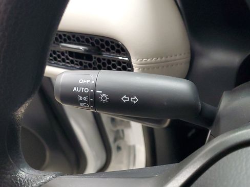 Certified 2026 Honda HR-V LX image 24