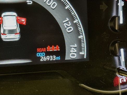 Used 2025 Toyota RAV4 LE AWD/4WD image 19