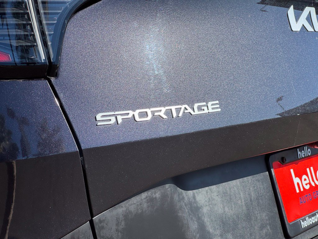 Used 2026 Kia Sportage LX FWD image 22
