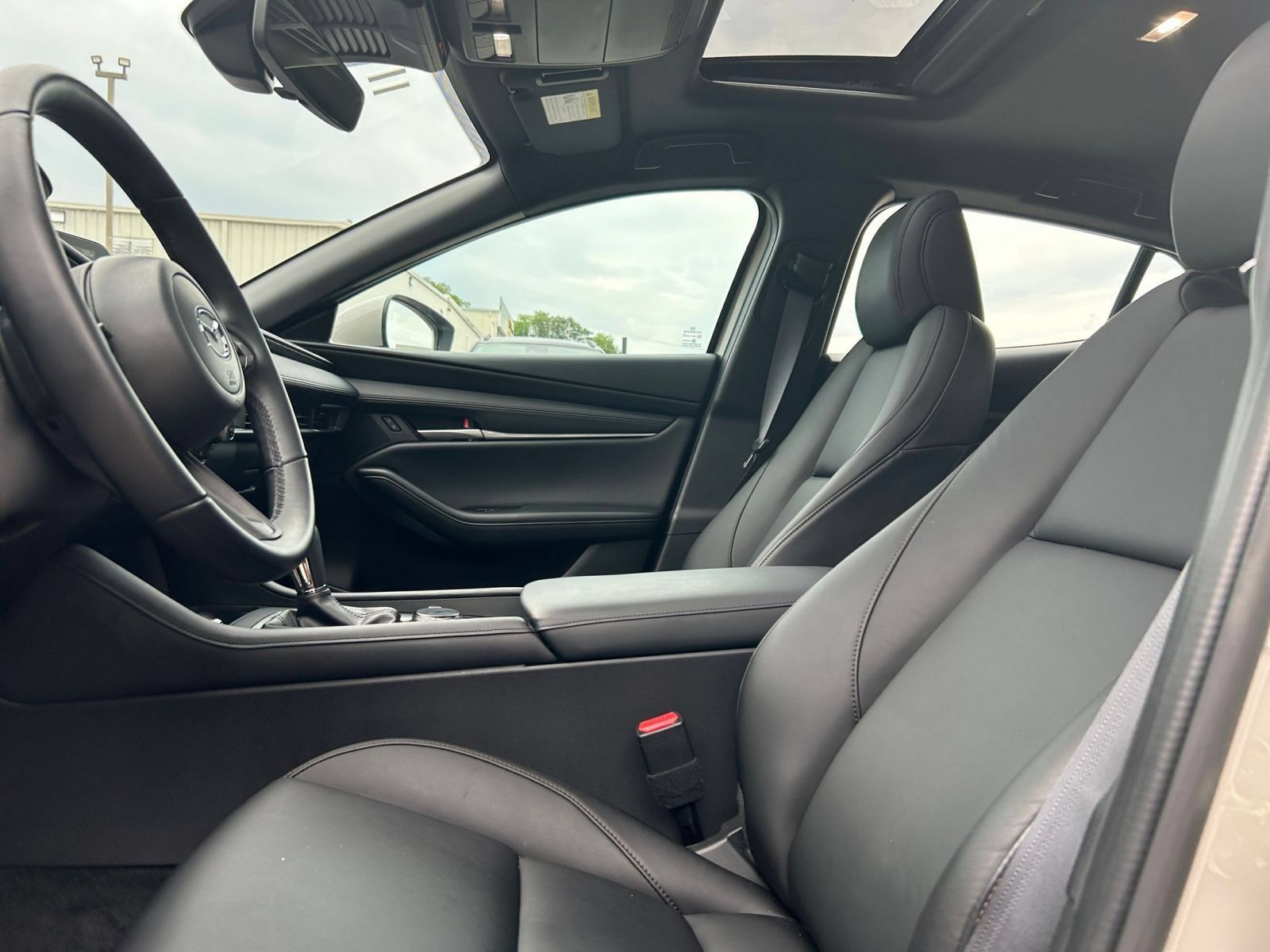 Used 2026 MAZDA MAZDA3 s FWD image 21