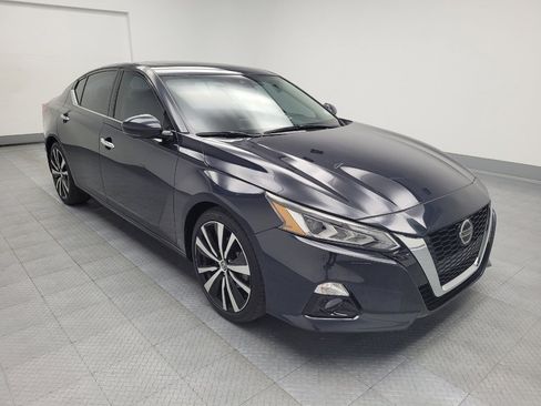 Used 2020 Nissan Altima 2.0 Platinum image 13