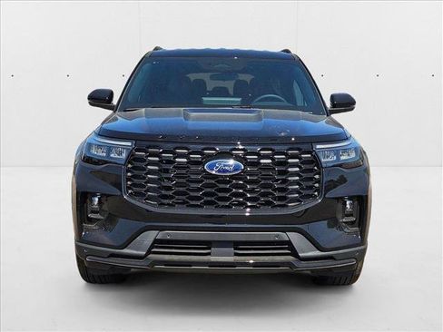 New 2025 Ford Explorer ST-Line image 5