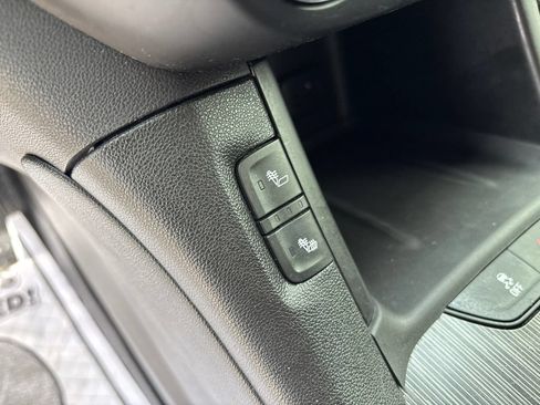 Used 2019 GMC Acadia SLT AWD/4WD image 20