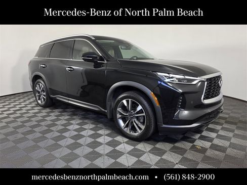 Used 2023 INFINITI QX60 Luxe w/ Vision Package image 8