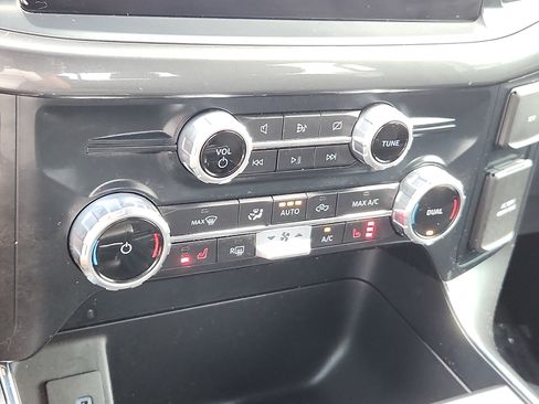 Used 2022 Ford F150 XLT w/ Equipment Group 302A High AWD/4WD image 15