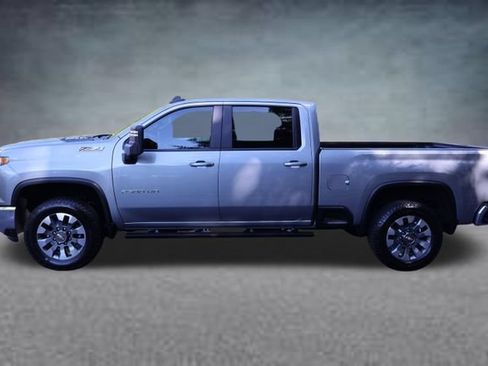 Used 2025 Chevrolet Silverado 2500 LT AWD/4WD image 4