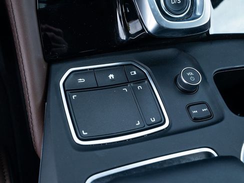 Certified 2023 Acura MDX SH-AWD w/ Advance Package image 34