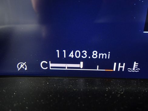 Used 2024 Lincoln Navigator Reserve image 12