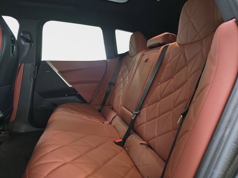 Used 2023 BMW iX xDrive50 w/ Premium Package image 14