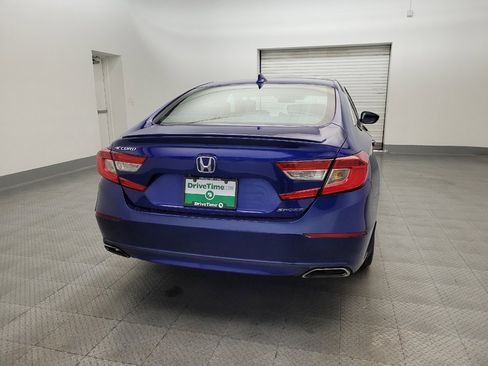 Used 2018 Honda Accord Sport image 7