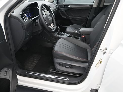 Used 2024 Volkswagen Tiguan Wolfsburg Edition FWD image 16