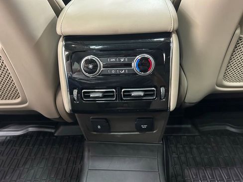 Certified 2023 Lincoln Aviator AWD w/ Premium Package image 28