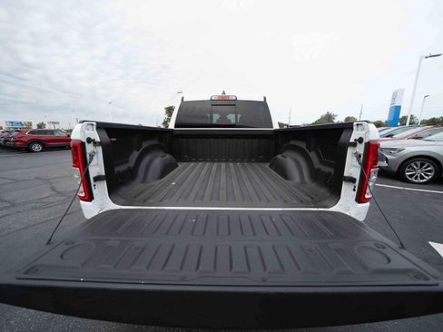 Used 2023 RAM 1500 Big Horn AWD/4WD image 26