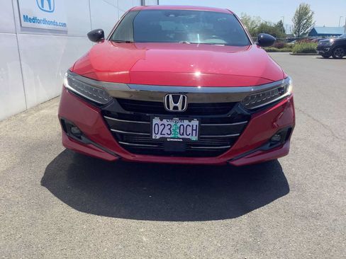 Used 2021 Honda Accord Sport image 9