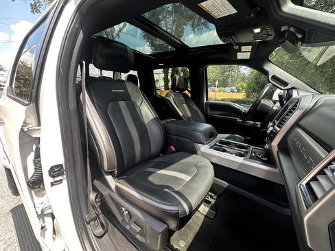 Used 2018 Ford F250 Platinum w/ Platinum Ultimate Package image 10