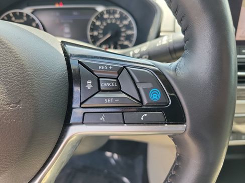 Certified 2021 Nissan Altima 2.5 SL FWD image 20