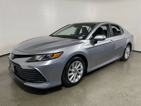 Certified 2024 Toyota Camry LE FWD image 7