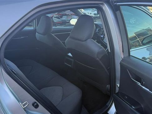 Used 2019 Toyota Camry LE image 12