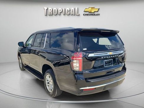Used 2024 Chevrolet Suburban LT AWD/4WD image 4