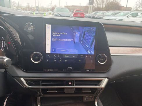 Certified 2024 Lexus RX 350 Premium w/ Accessory Package (Z1) image 17