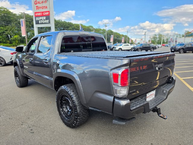 Used 2023 Toyota Tacoma TRD Sport AWD/4WD image 5