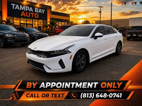 Used 2021 Kia K5 LX FWD image 1