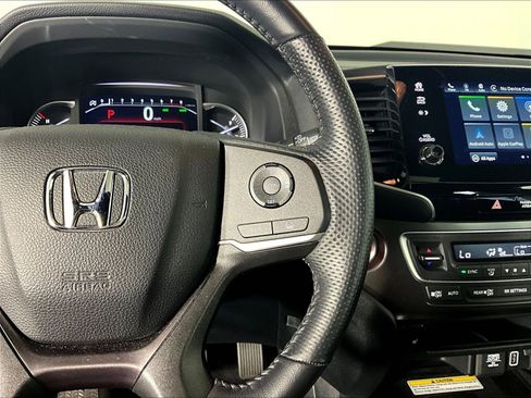 Used 2023 Honda Passport EX-L image 12