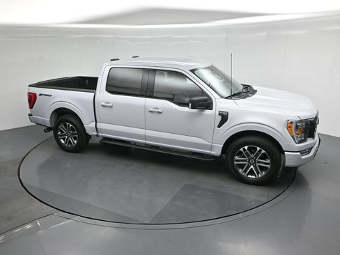Used 2021 Ford F150 XLT RWD image 32