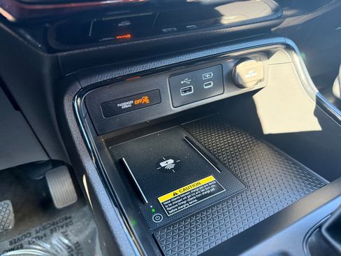 Used 2023 Honda CR-V Sport Touring image 25