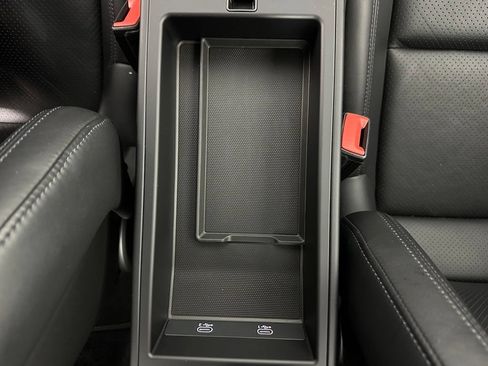 Certified 2022 Porsche 911 Carrera RWD image 29
