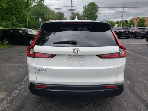 Used 2024 Honda CR-V EX image 4