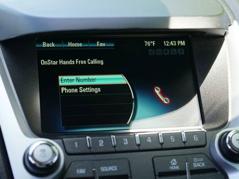 Used 2017 Chevrolet Equinox LT w/ Convenience Package FWD image 29