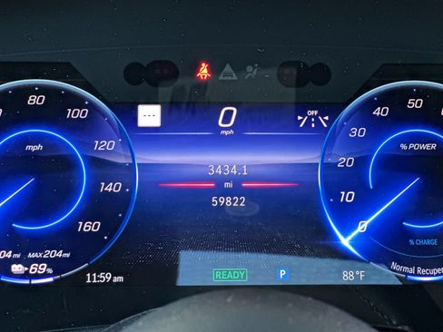 Certified 2023 Mercedes-Benz EQS 580 4MATIC SUV image 32