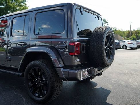 Used 2021 Jeep Wrangler Unlimited Sahara AWD/4WD image 21