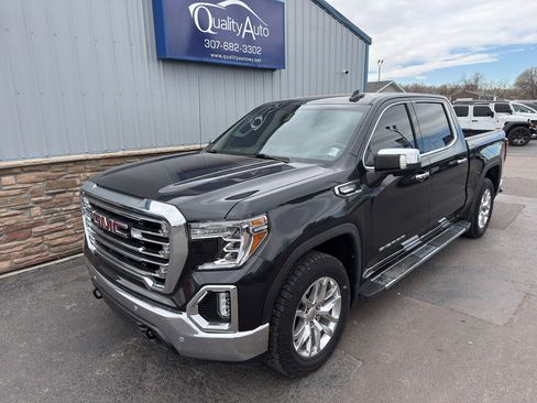 Used 2020 GMC Sierra 1500 SLT image 2