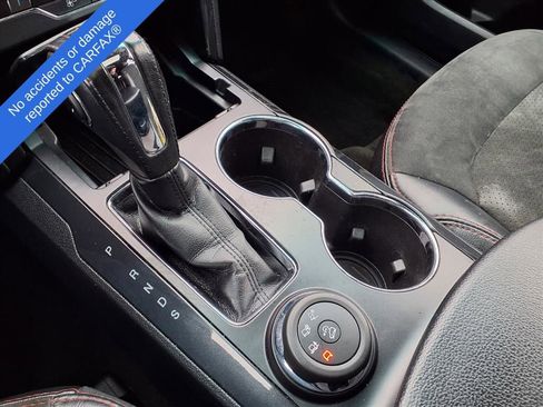 Used 2018 Ford Explorer XLT w/ XLT Appearance Package image 23