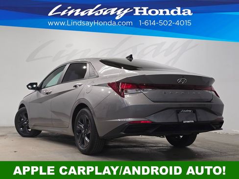 Used 2023 Hyundai Elantra SEL w/ Cargo Package image 4