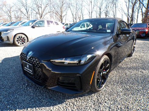 Certified 2025 BMW 430i xDrive Convertible w/ M Sport Package image 1