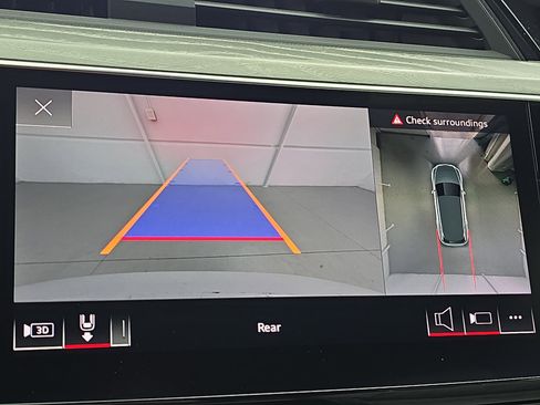 Used 2023 Audi e-tron Chronos w/ Chronos Package image 45