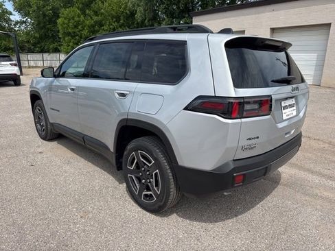 New 2026 Jeep Cherokee Limited AWD/4WD image 4